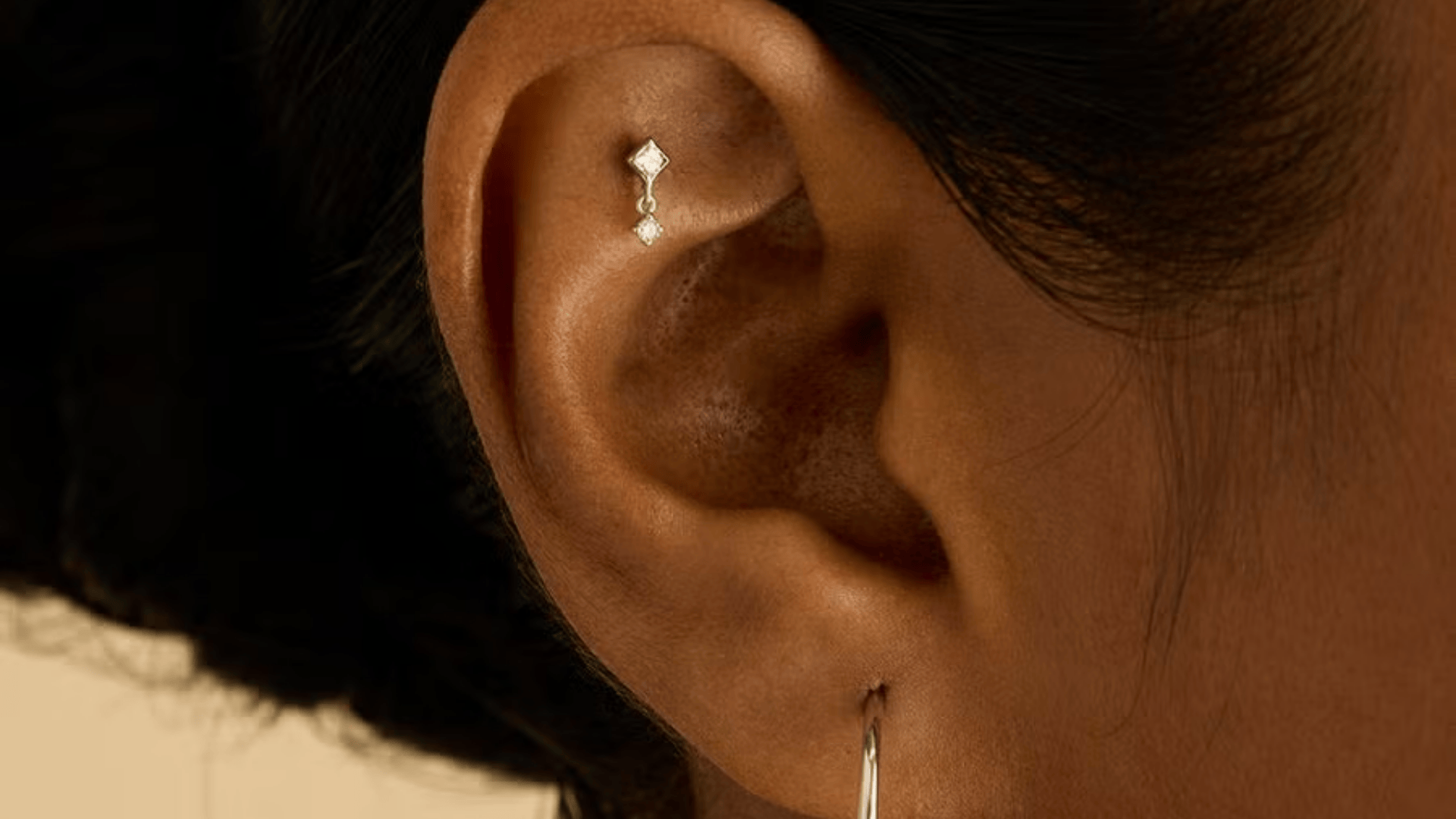 Flat piercing