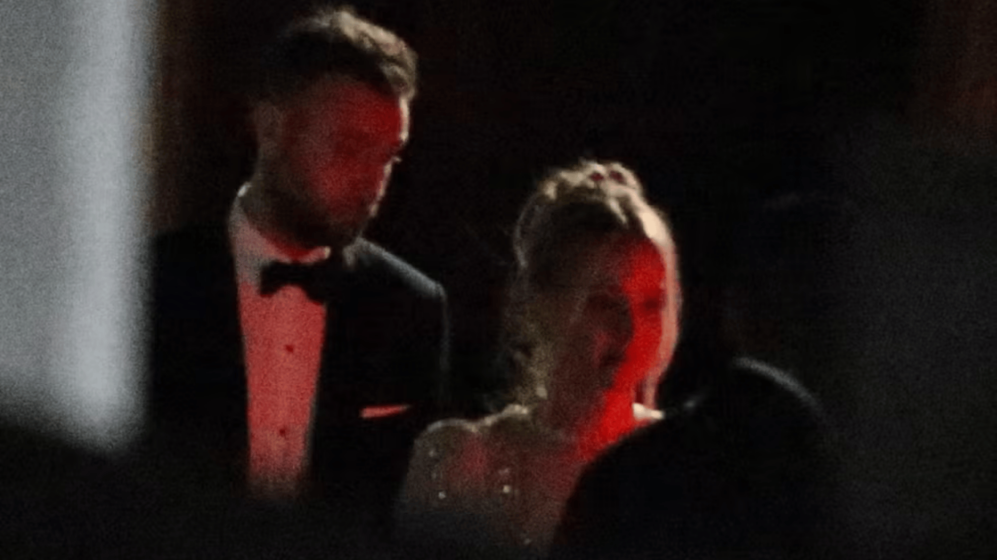 closer-look-to-jennifer-lawrence-dress