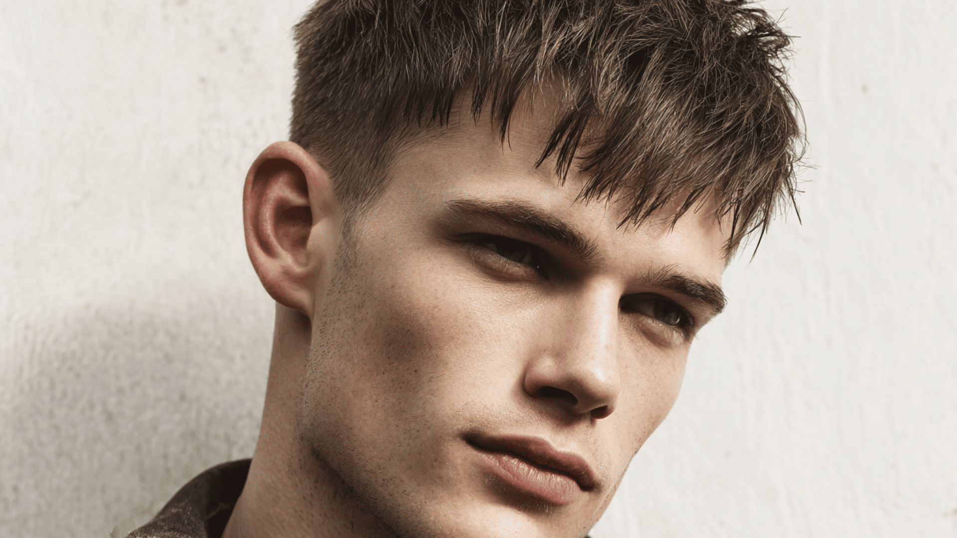 Best Haircuts for Square Faces Men