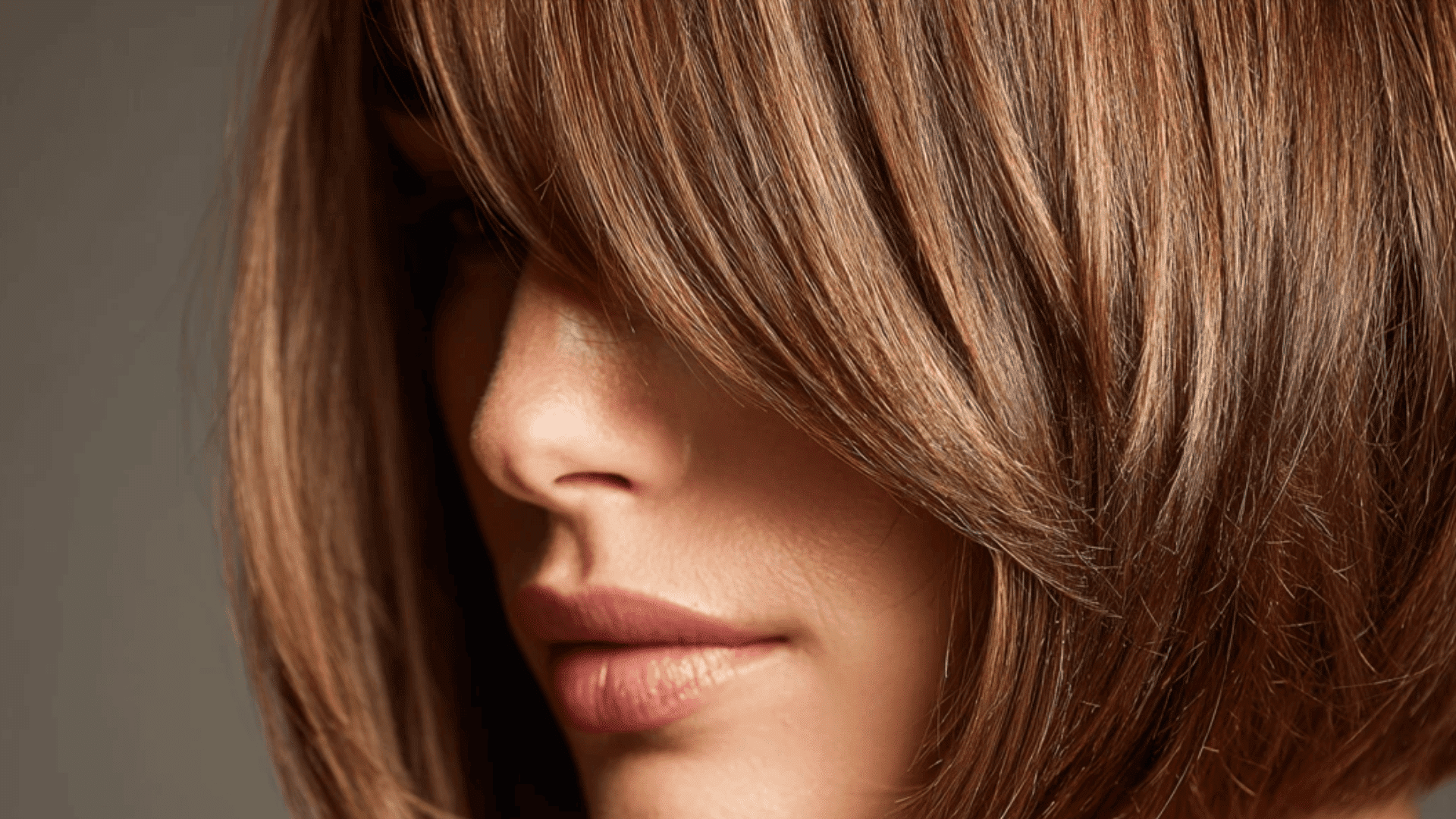 Blunt Lob Softened with Subtle Framing Layers