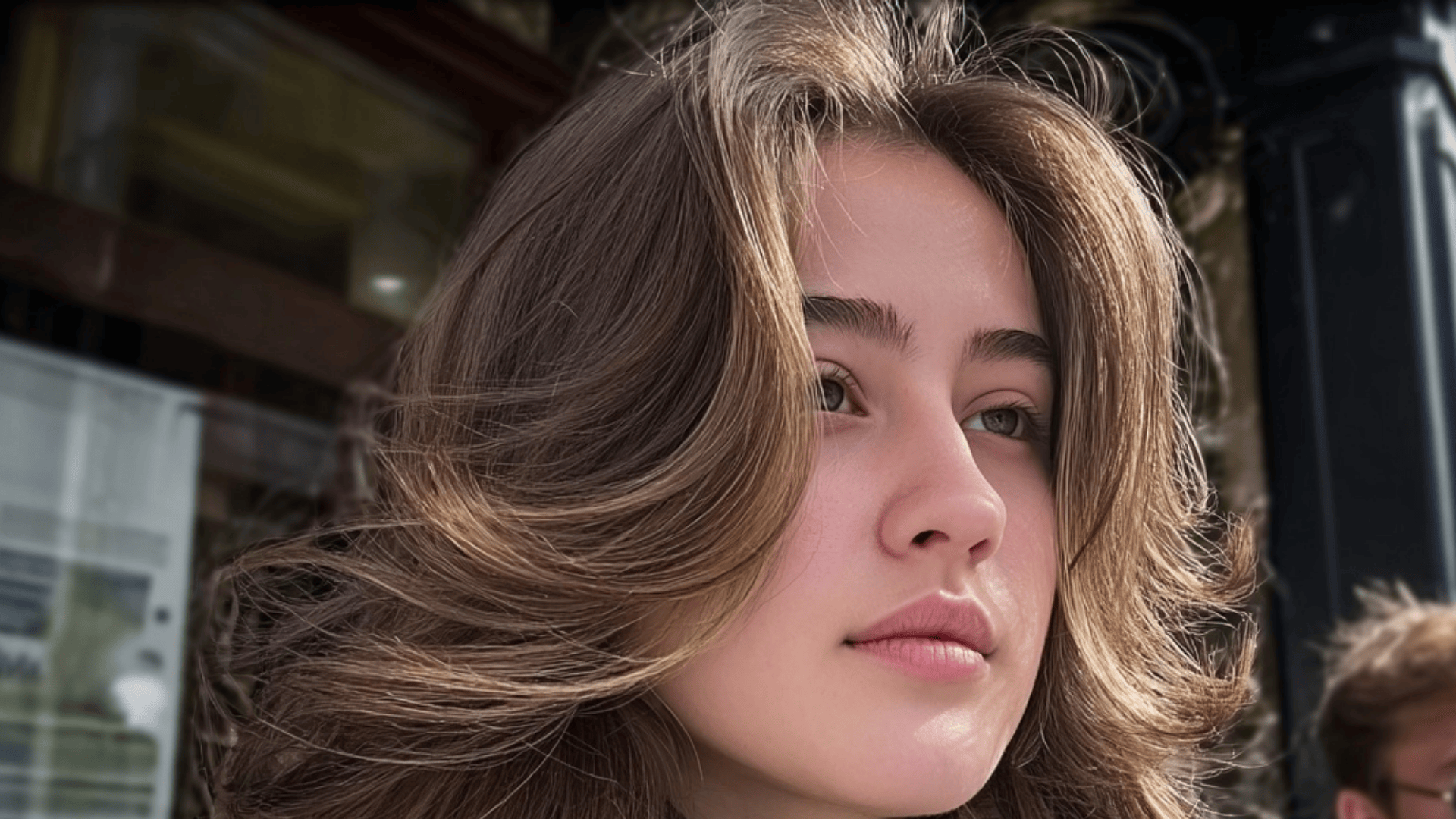 Butterfly Cut with Framing Edges