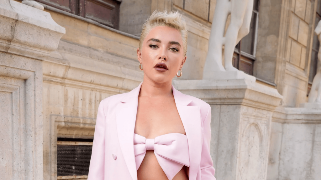 Florence Pugh’s Boldest Fashion Moments (2)