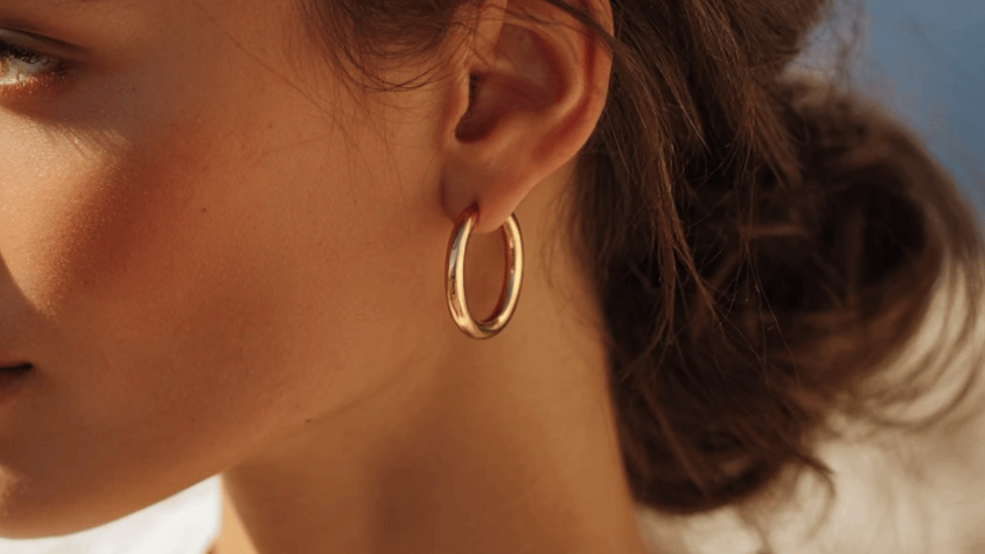 Raffia Crossbody Bag (1)