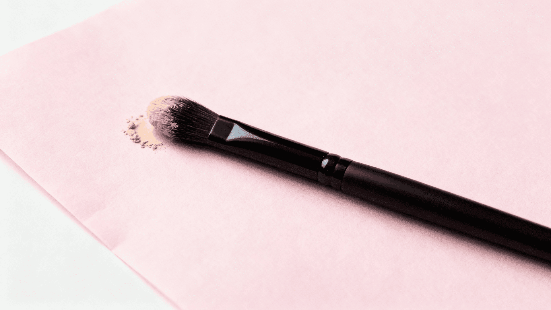 concealer brush