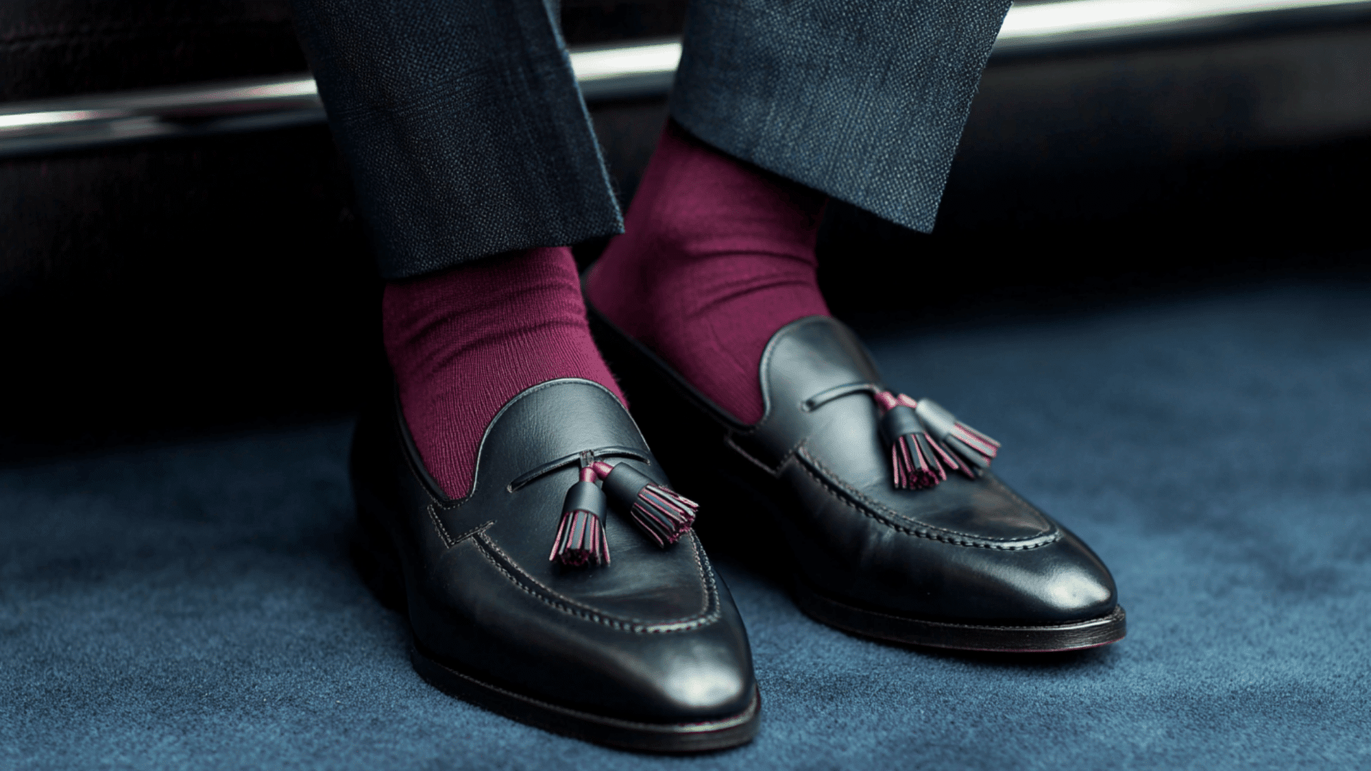 what socks to wear with loafers (1)