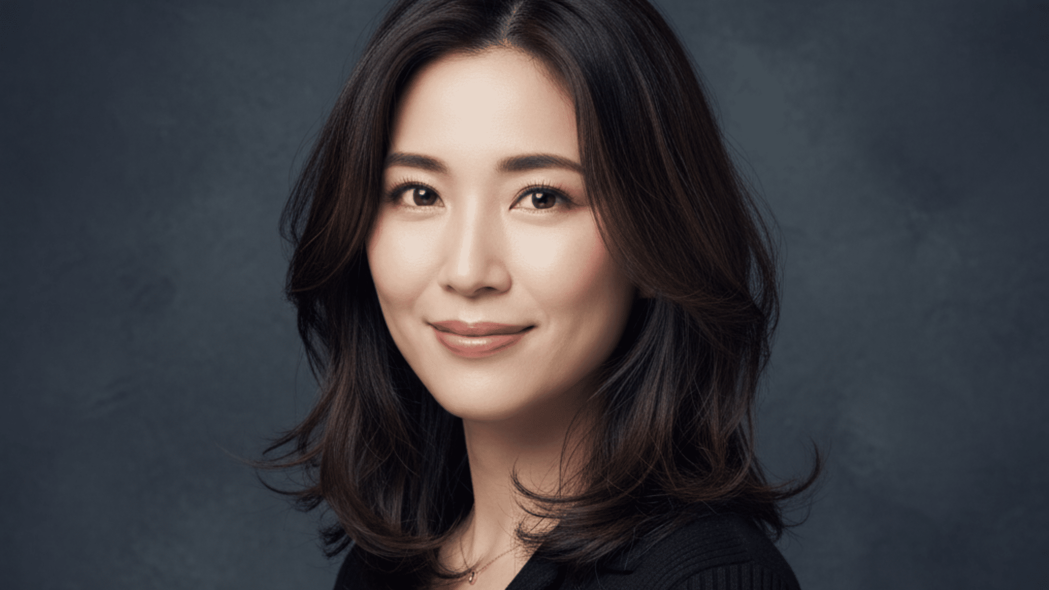 Layered medium cut with lowlights