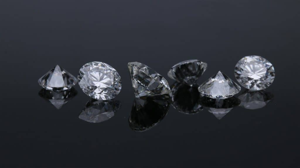 Moissanite vs Diamond Price: Which One Offers Better Value in 2026?