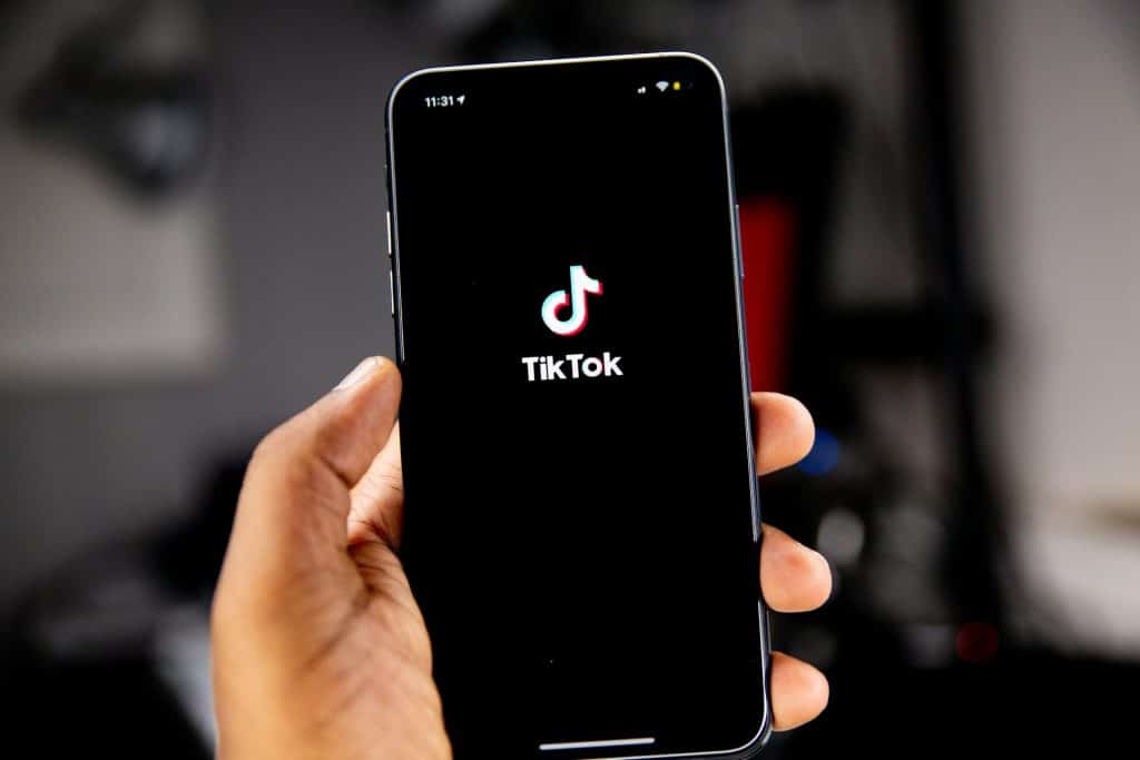 How TikTok is Shaping Student Fashion Trends in Class and Outside